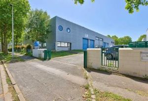 Local d'activité à louer Collégien - Proche A4 et CDG
