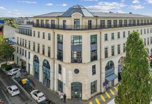 Location bureaux Chessy - Proximité A4, A104, RER et centre commercial