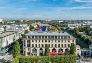 Location bureaux Chessy - Proximité A4, A104, RER et centre commercial