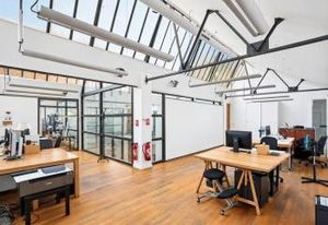 Location bureaux Paris 20 - Proche métro Avron et Buzenval