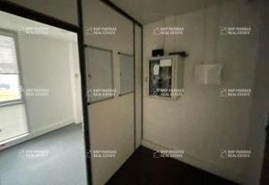 Location bureaux Tours Nord - Plateau climatisé, fibre et parkings privatifs