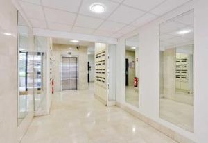 Location bureaux Antony - Proche A6, A10, A86, A106 et future ligne 18