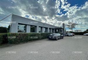 Location entrepôt Vitrolles - Terrain indépendant 5 258 m²