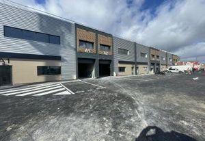 Location local d'activité Villemoisson-sur-Orge - Parc d'activités récent