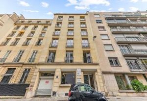 Location bureau Paris 8 - Proche métro et gare Saint-Lazare
