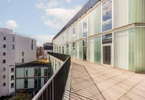 Bureaux à louer Paris 18 - Proximité Métro ligne 13 et Tram T3B