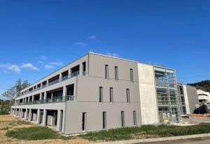 Location bureaux Argonay - Proche DASSAULT et Clinique, accès facile