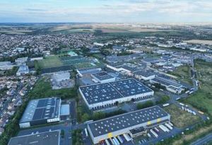Entrepôt à louer Goussainville - Proximité A1, A104 et Roissy