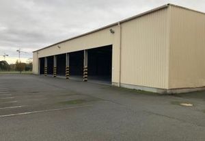 Location entrepôt Mer - Proximité A10 et gare SNCF