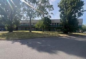 Location bâtiment indépendant Éragny - Proximité A15 et Francilienne