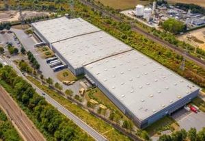 Location entrepôt Moissy-Cramayel - Proximité A5 et RER