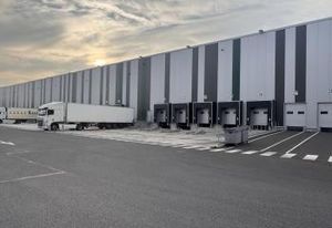 Location cellule 5 727 m² Viry-Châtillon - Proximité A6 et Orly