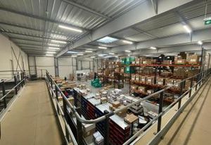 Vente local d'activité Lisses (91) - Bureaux modernes