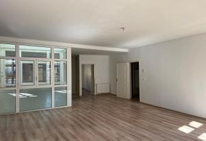 Location bureau Bordeaux - Proche Place Fernand Lafargue