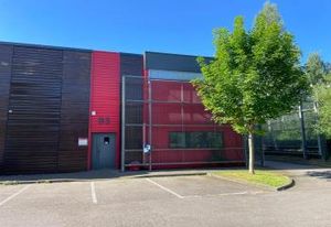 Location activité/entrepôt - 174 m²