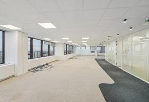Location bureaux Paris 15 - Proximité Gare Montparnasse et Métro