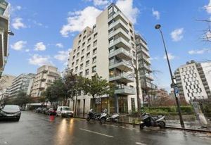 Vente bureaux Paris 13 BNF - Métro, RER et bus à proximité