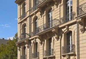 Location bureaux Paris 8 - Quartier central des affaires, proche Métro Villiers