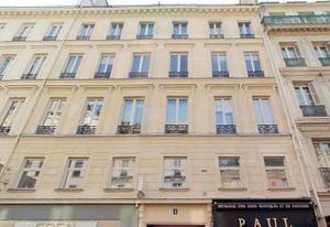 Location bureaux Paris 8 près Saint-Lazare métro et RER