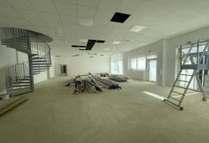 Cellules d'activité et bureaux à vendre Villebon-sur-Yvette