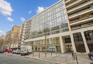 Location bureaux Paris 17 - Proche Batignolles et transports