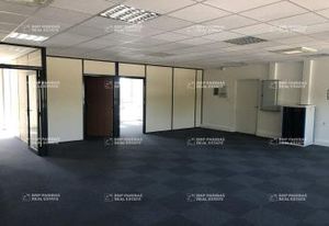 Location bureaux Tours Nord - Plateau climatisé, fibre et parkings privatifs
