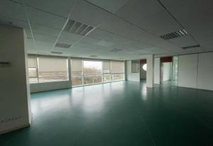 Vente bureaux Orléans Nord-Est bien desservi
