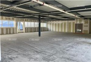 Location bureaux Saint-Grégoire - Centre commercial Grand Quartier