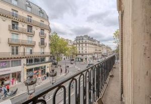 Location bureau Paris 1 - Proche transports
