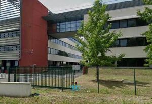 Location bureau Gradignan - Proche commerces et parking