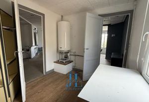 Location local R+1 Bordeaux - Avenue Charles de Gaulle