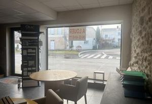 Location local commercial Blanquefort quartier Caychac