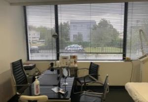 Location local professionnel Bordeaux Caudéran - Parking PMR