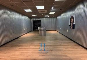 Location local commercial Villenave-d'Ornon - Centre commercial