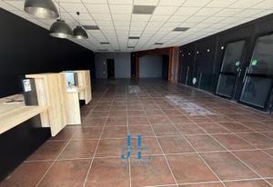 Location local commercial Langon - Zone commerciale dynamique