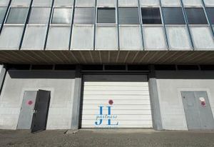 Location local commercial Mérignac - Zone commerciale dynamique
