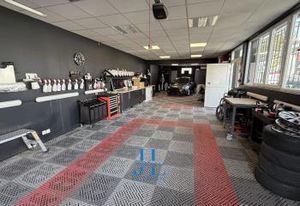 Location local commercial Pessac - Proche Bersol
