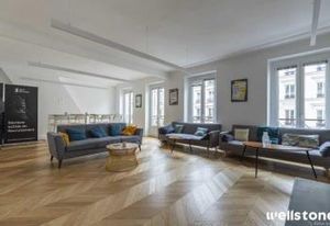 Location bureaux Paris 10 - Proche métro Poissonnière et Gare du Nord