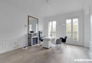 Location bureaux Paris 9 - Proche gare Saint-Lazare et métro