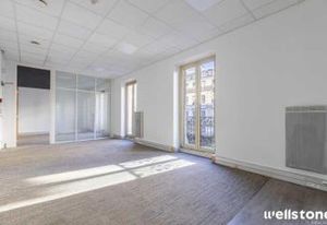 Location bureaux Paris 9 - Entre Trinité, Estienne d'Orves et Notre Dame de Lorette