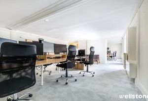 Location bureaux Paris 10 - Proche métros Bonne Nouvelle et Strasbourg Saint-Denis