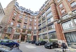 Location bureaux Paris 10 - Proche métro Poissonnière et Gare du Nord