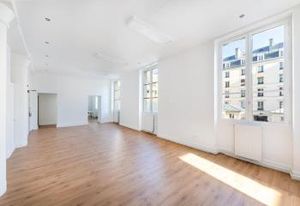 Location bureaux Paris 3 - Marais, proche métro Rambuteau et Saint-Sébastien Froissard