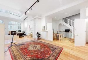 Location bureaux Paris 17 - Proche Malesherbes, Monceau et Villiers