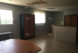 Local d'activités à vendre Orange - Proximité échangeur A7