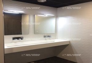 Location bureau Valbonne - Rez-de-chaussée dans site réhabilité