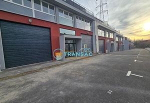 Location local d'activité Gagny - Proche RER E et A3