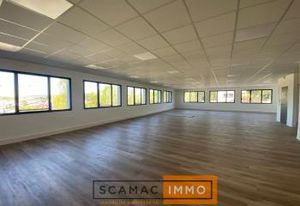 Bureaux à louer Eguilles - Proche zone commerciale et axes autoroutiers