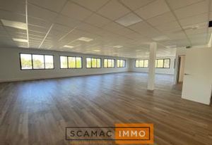 Bureaux à louer Eguilles - Proche zone commerciale et axes autoroutiers