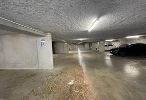 Location bureaux Aix-Les-Milles - Proche D9/A51 et commerces